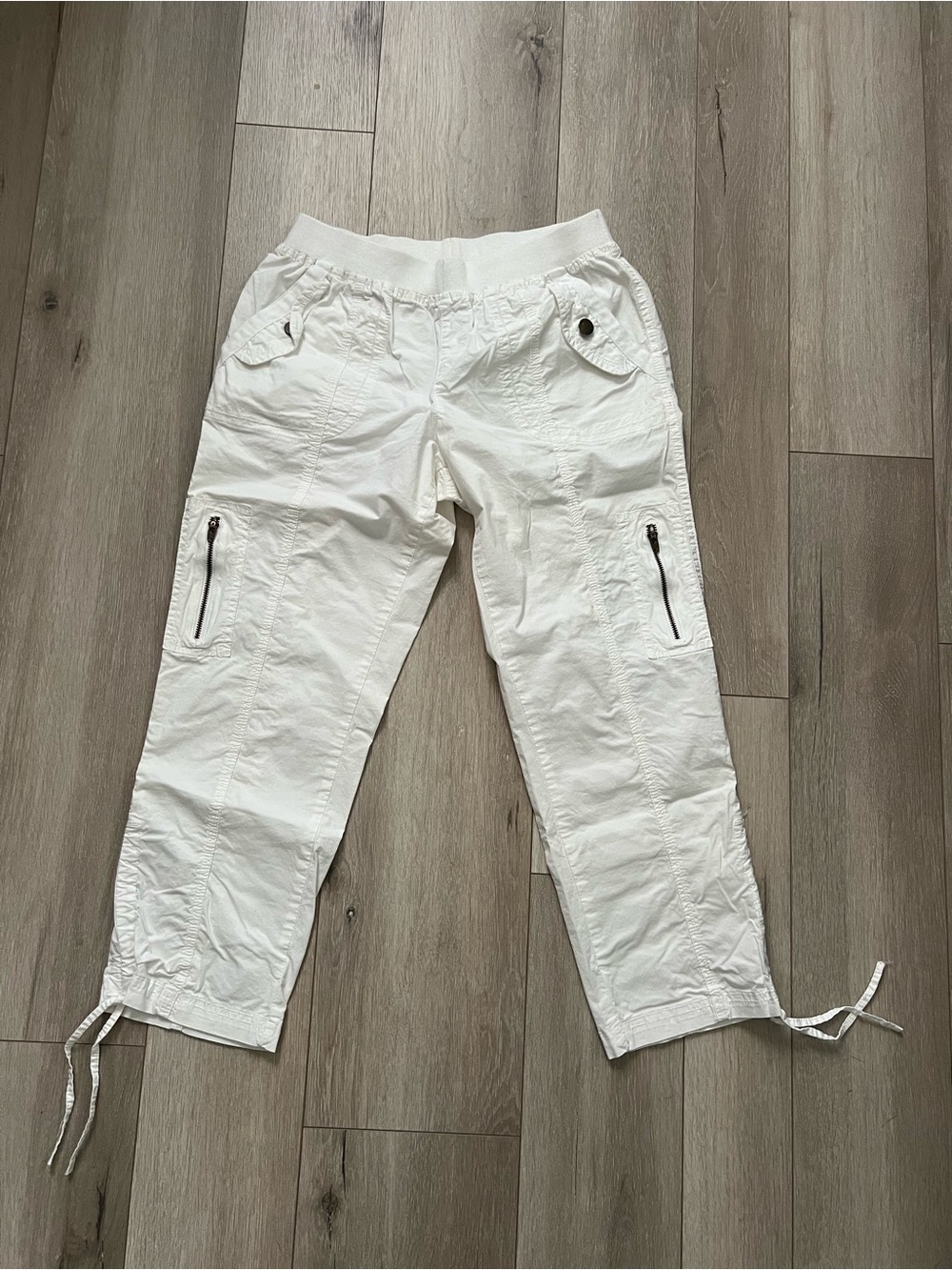 Boston Proper White Cropped Cargo Pants